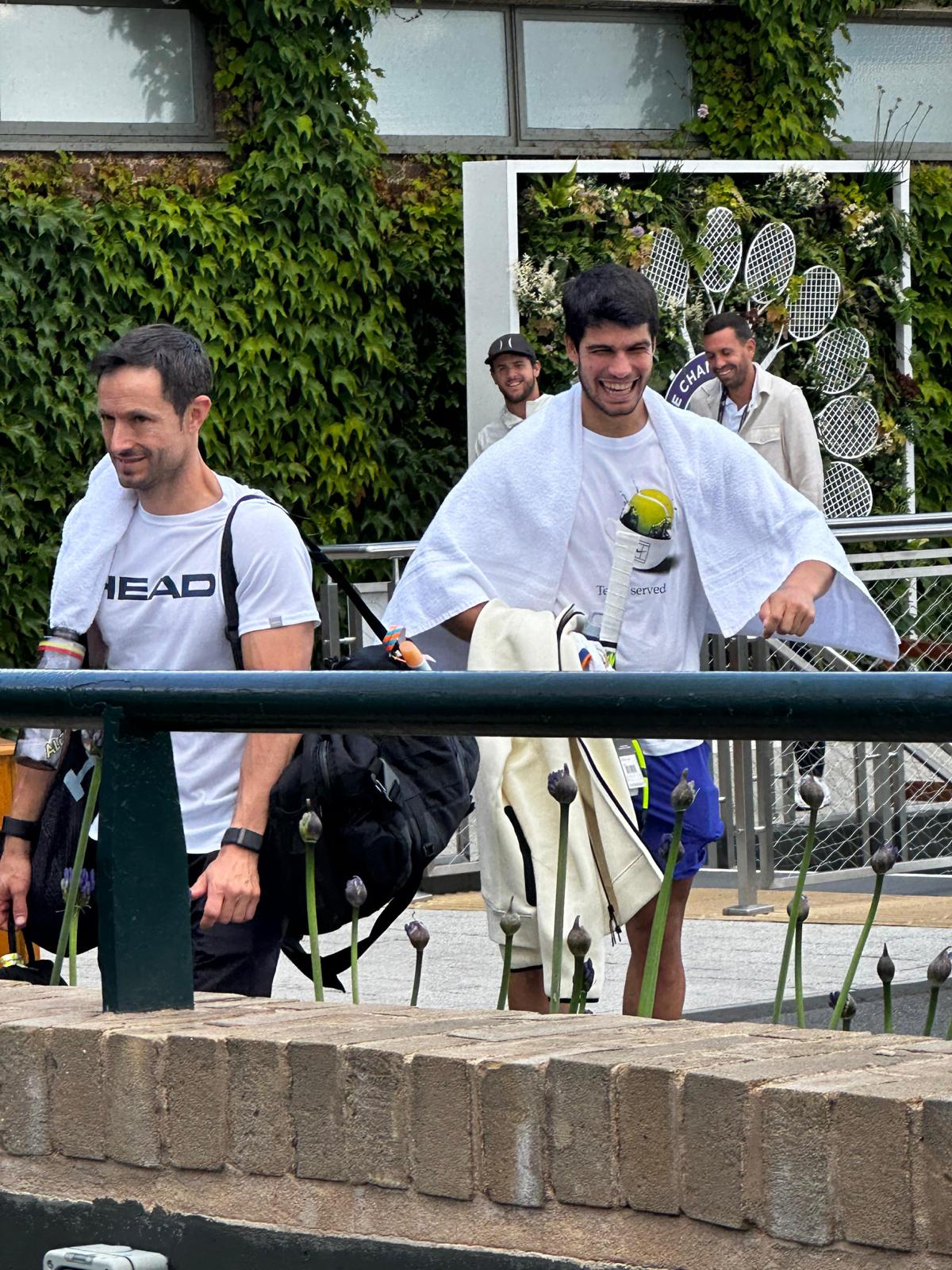 Signed Carlos Alcaraz Babolat Aero 26 Racket