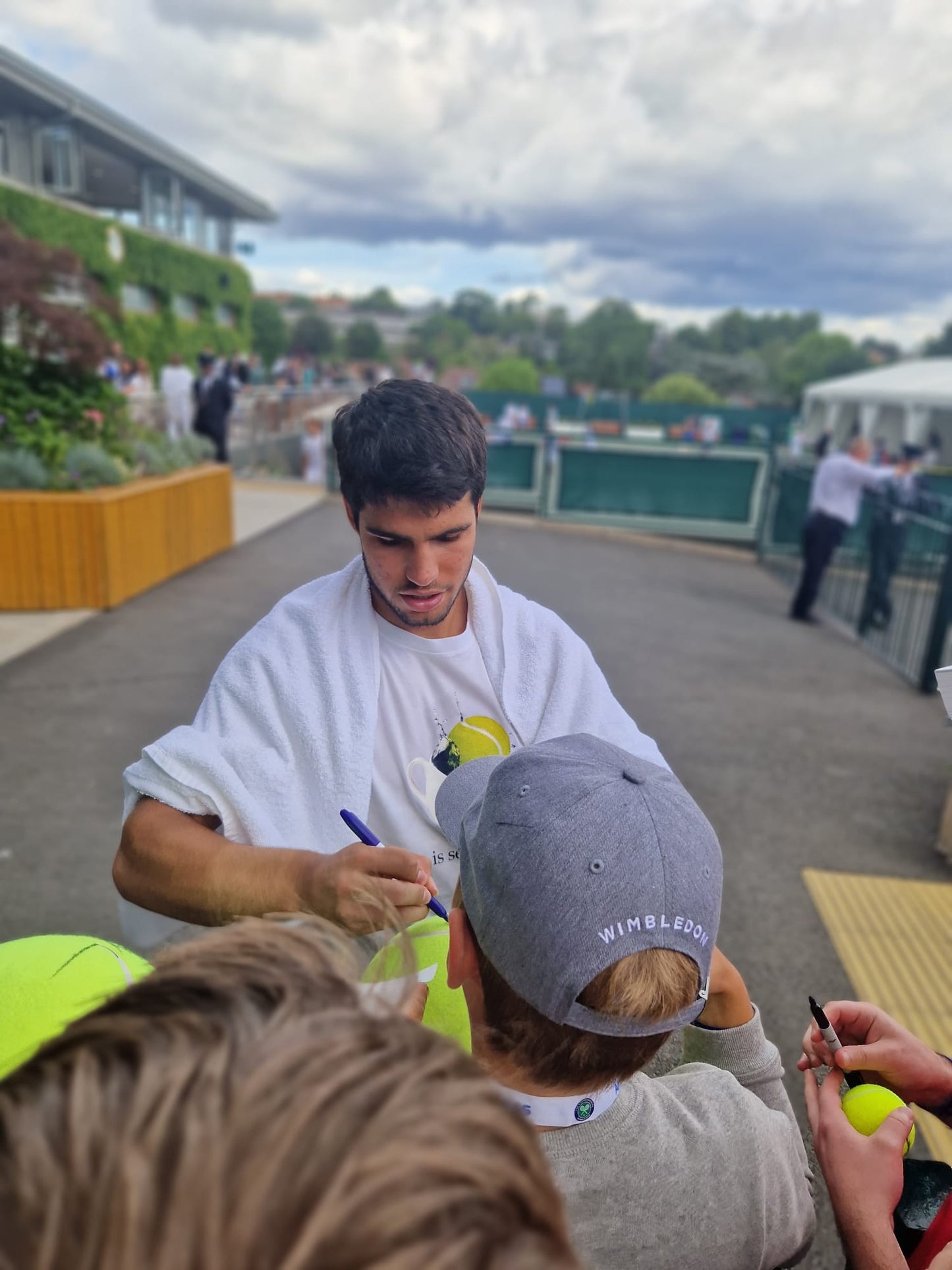 Signed Carlos Alcaraz Babolat Aero 26 Racket
