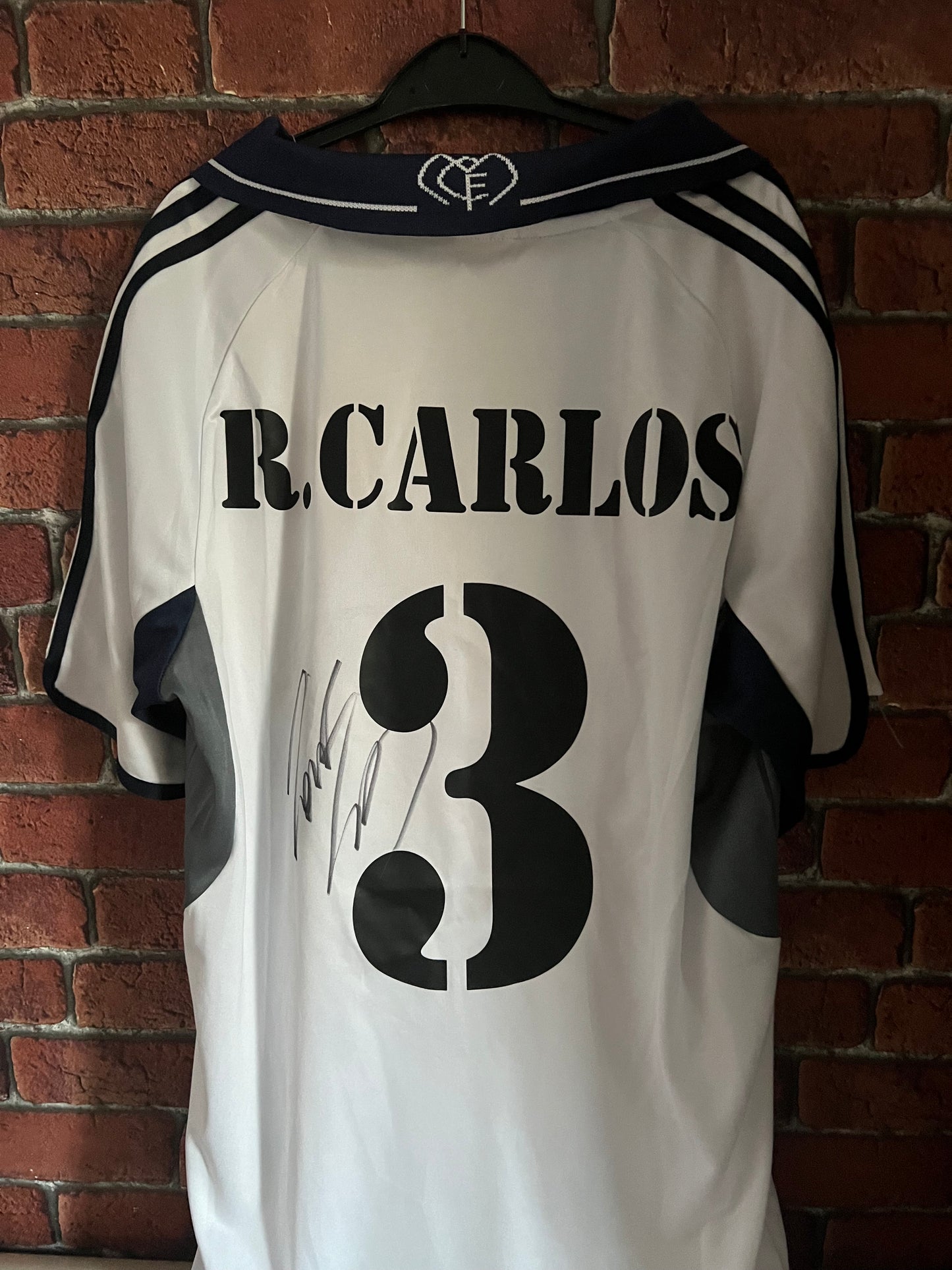 Signed Roberto Carlos Real Madrid 2000/2001 Home Shirt