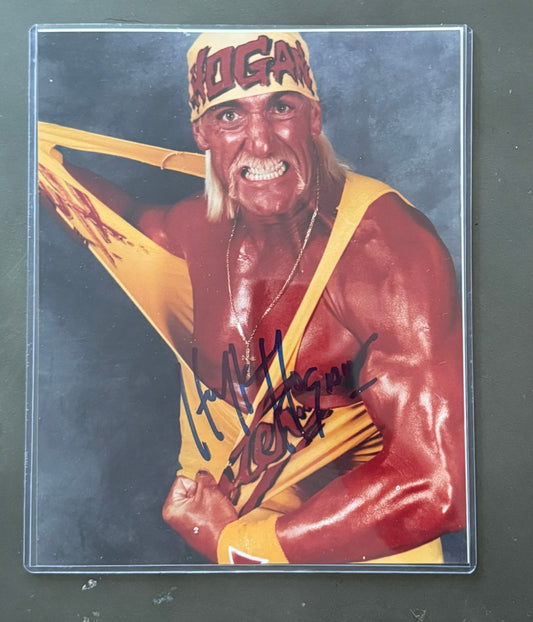 Signed WWE Hulk Hogan WCW Promo Photo