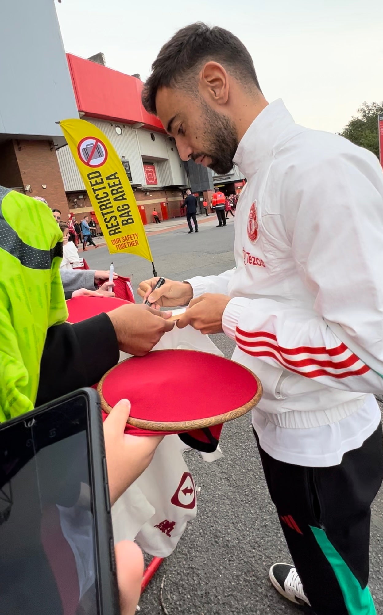 Signed Bruno Fernandes Manchester United 23/24 Away Shirt