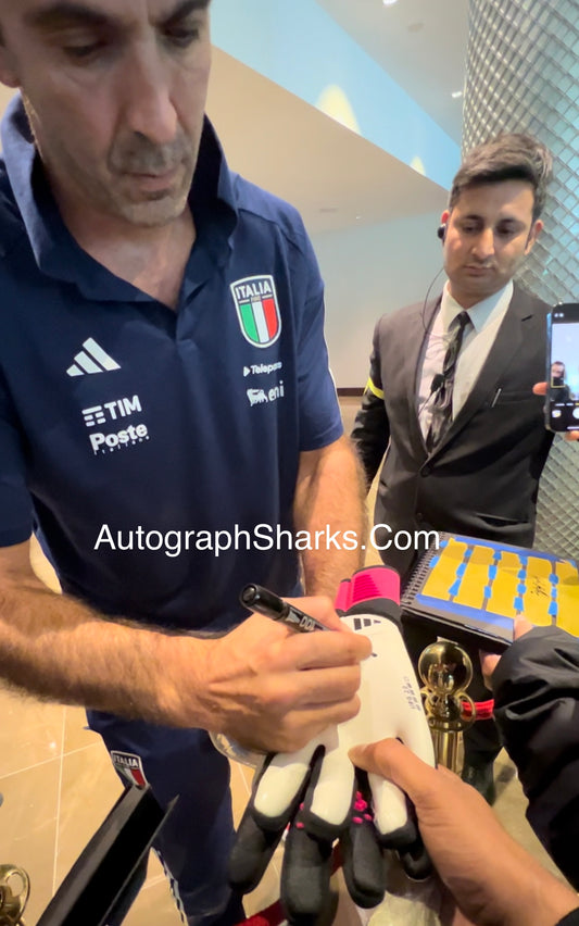 Signed Gianluigi Buffon Adidas Finger Save Goal Keeper Glove