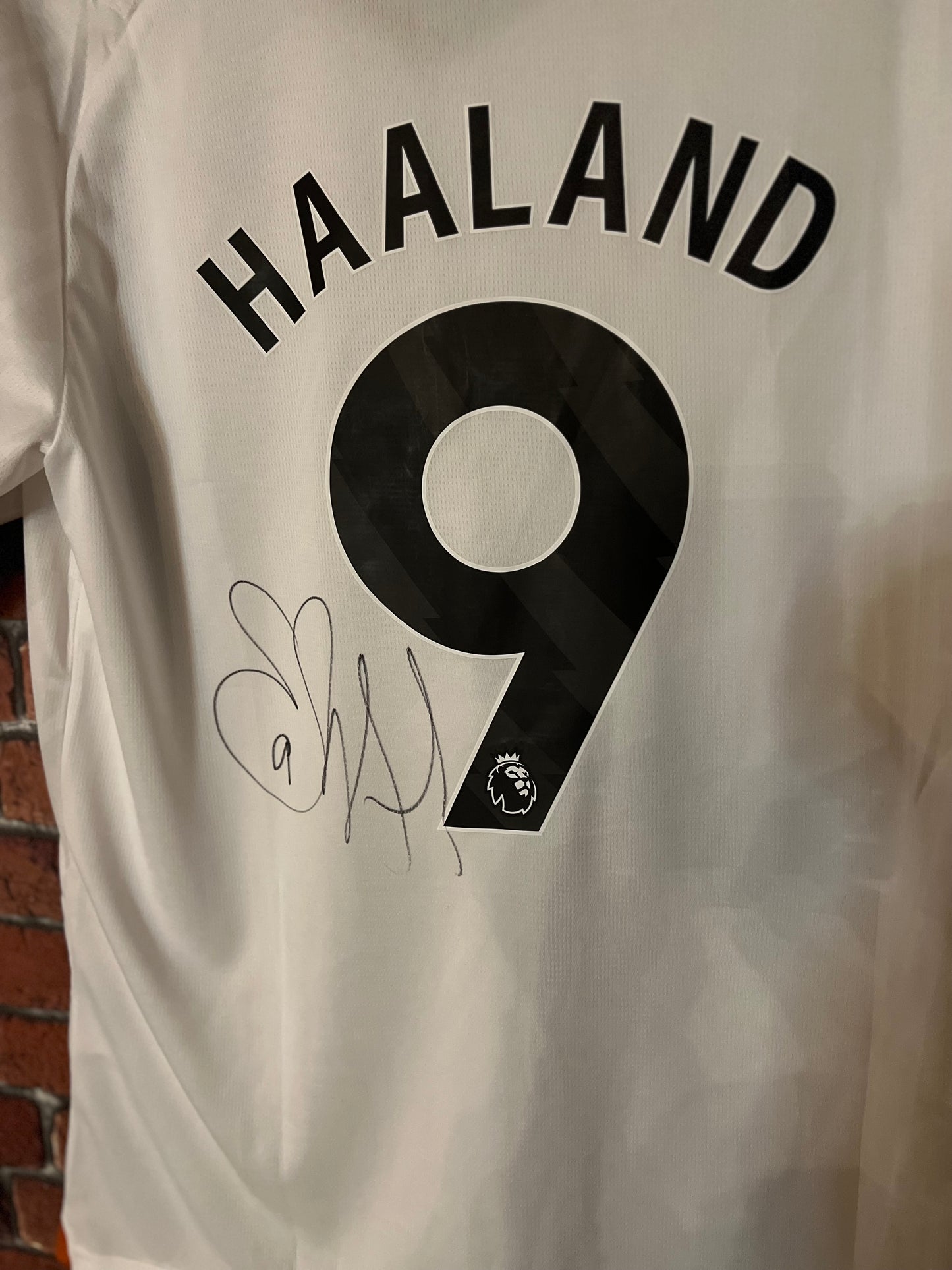 Signed Erling Haaland Manchester City Away 23/24 Shirt