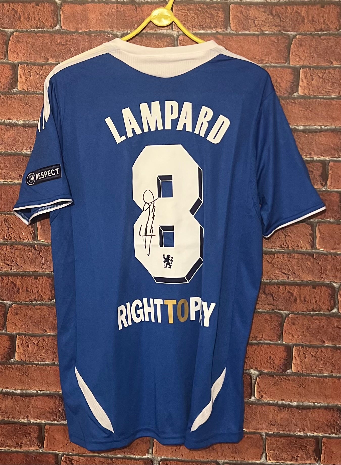 Signed Frank Lampard 2012 Champions League Winners Shirt