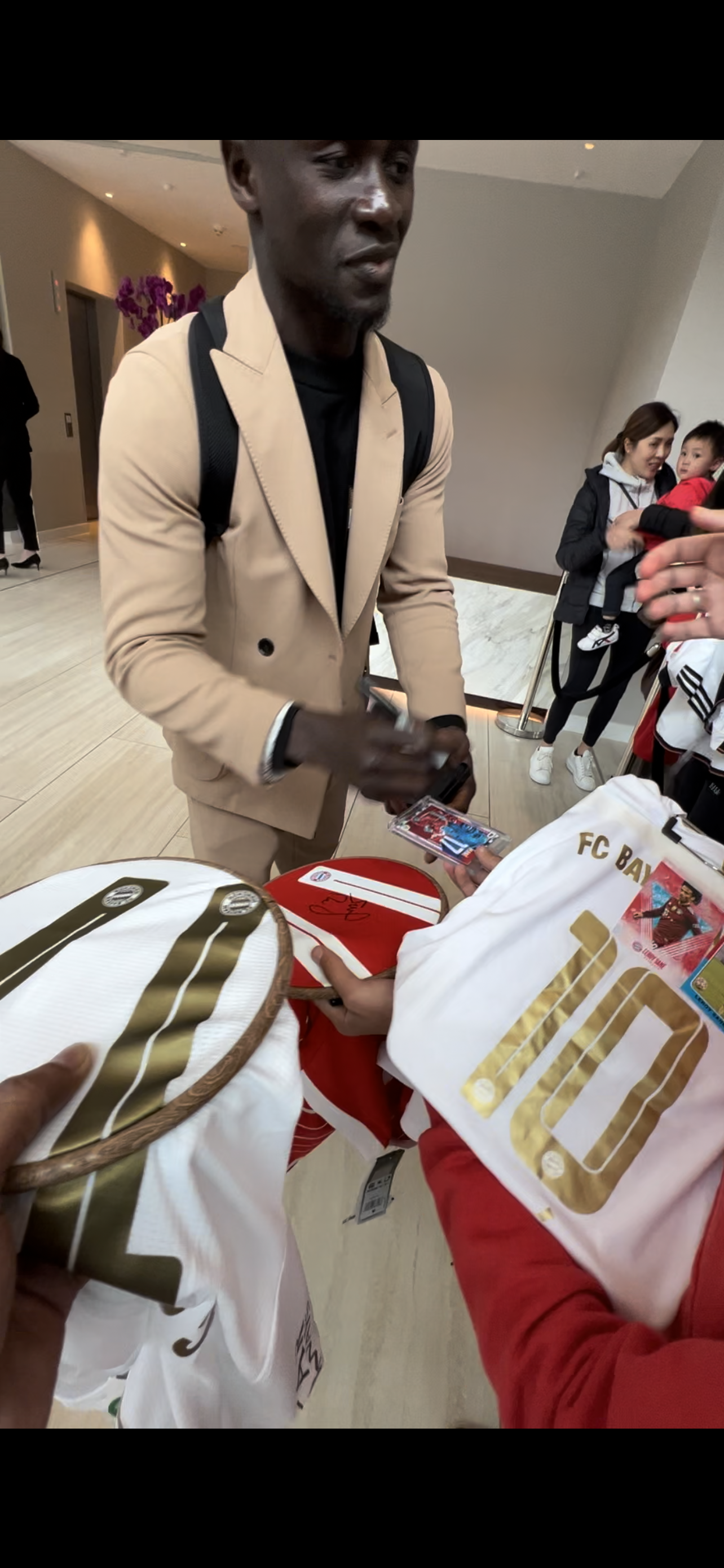 Signed Sadio Mane Bayern Munich Player’s Version Away Shirt