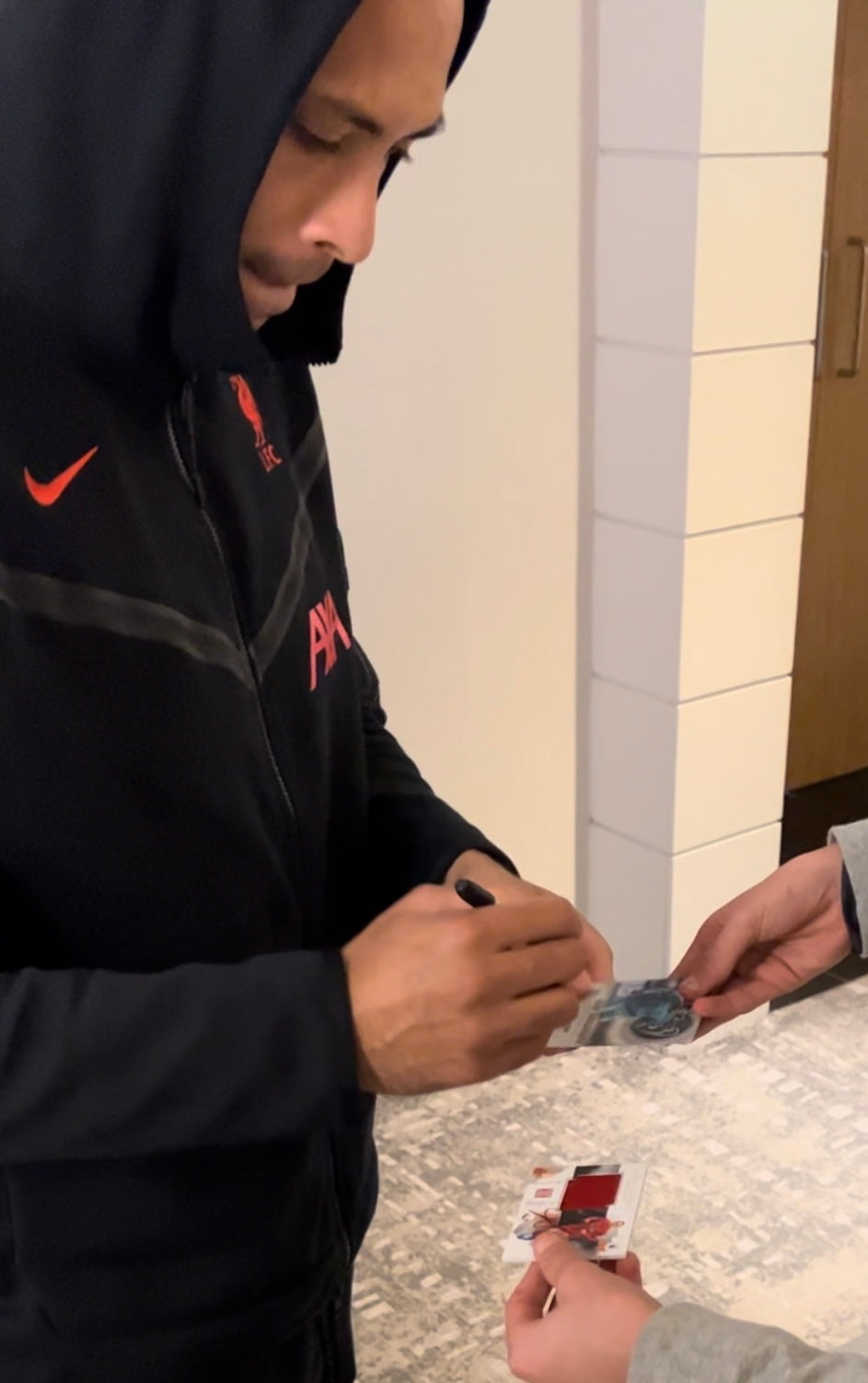 Signed Virgil Van Dijk Topps Stadium Chrome Champions League Trading Card