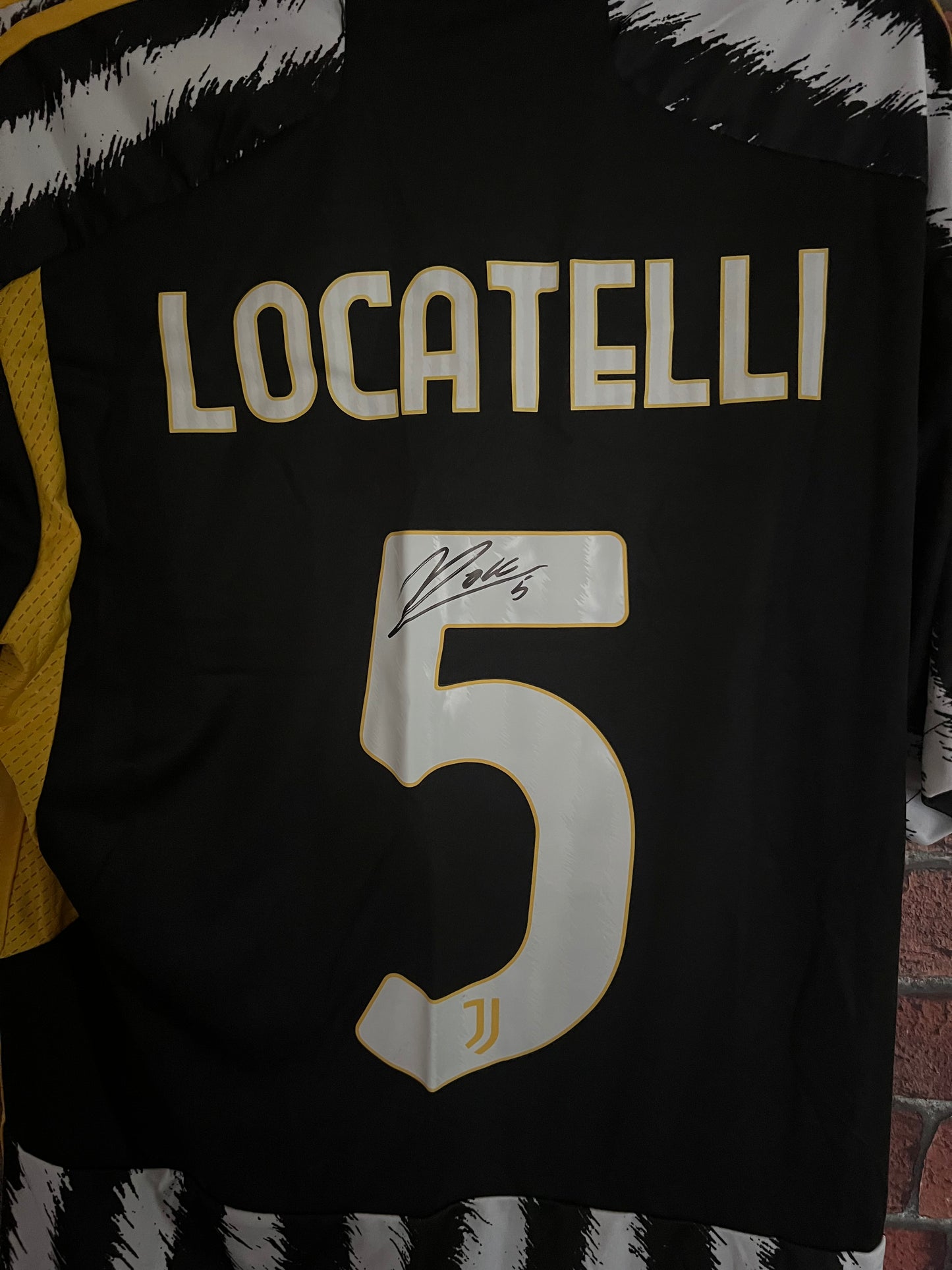 Signed Manuel Locatelli Juventus 23/24 Home Shirt