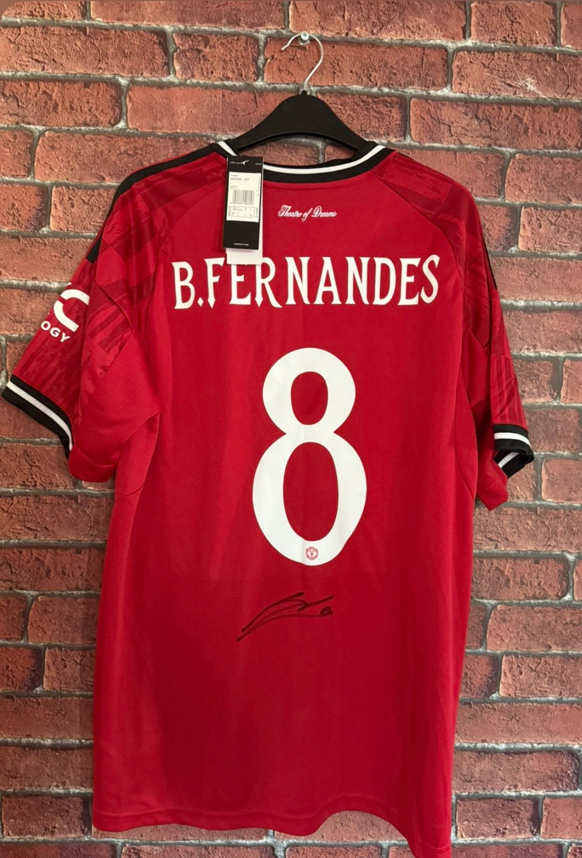 Signed Bruno Fernandes Manchester United 25/26 Home Shirt (2 Available)