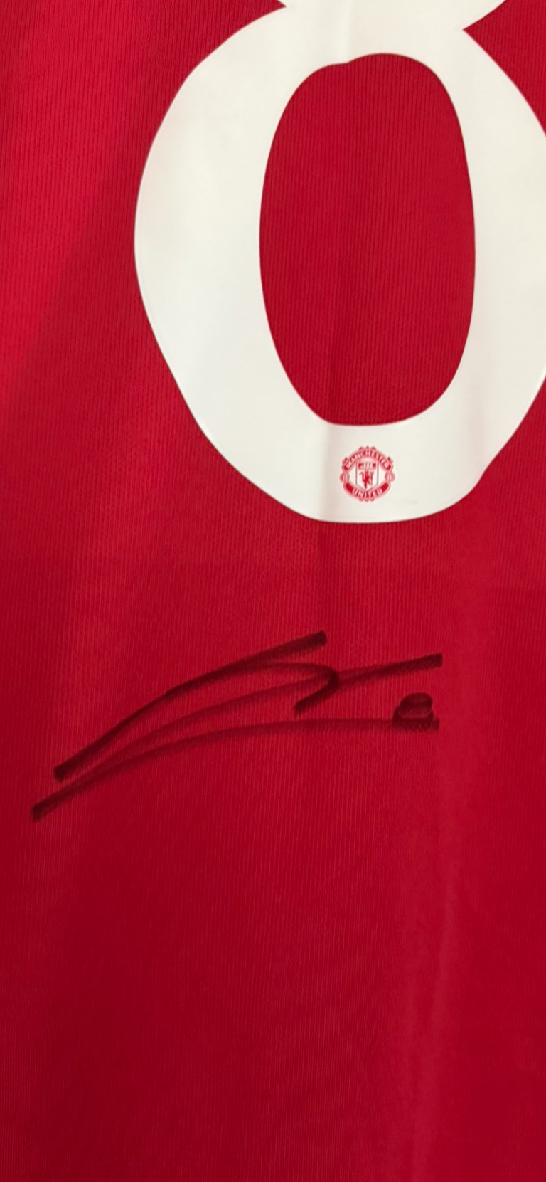 Signed Bruno Fernandes Manchester United 25/26 Home Shirt (2 Available)