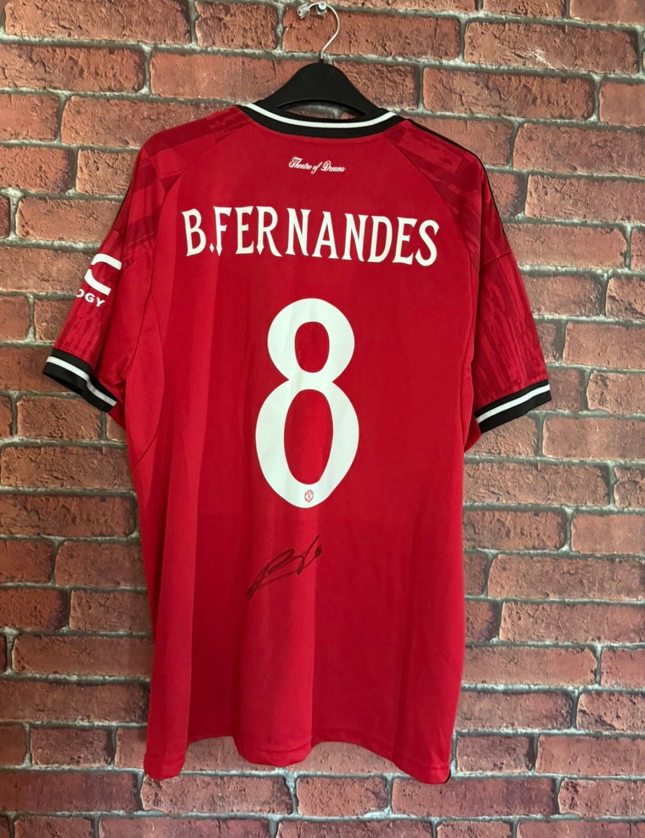 Signed Bruno Fernandes Manchester United 25/26 Home Shirt (2 Available)