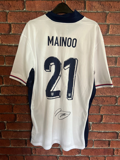 Signed Kobbie Mainoo England Debut (No.21) Home Shirt