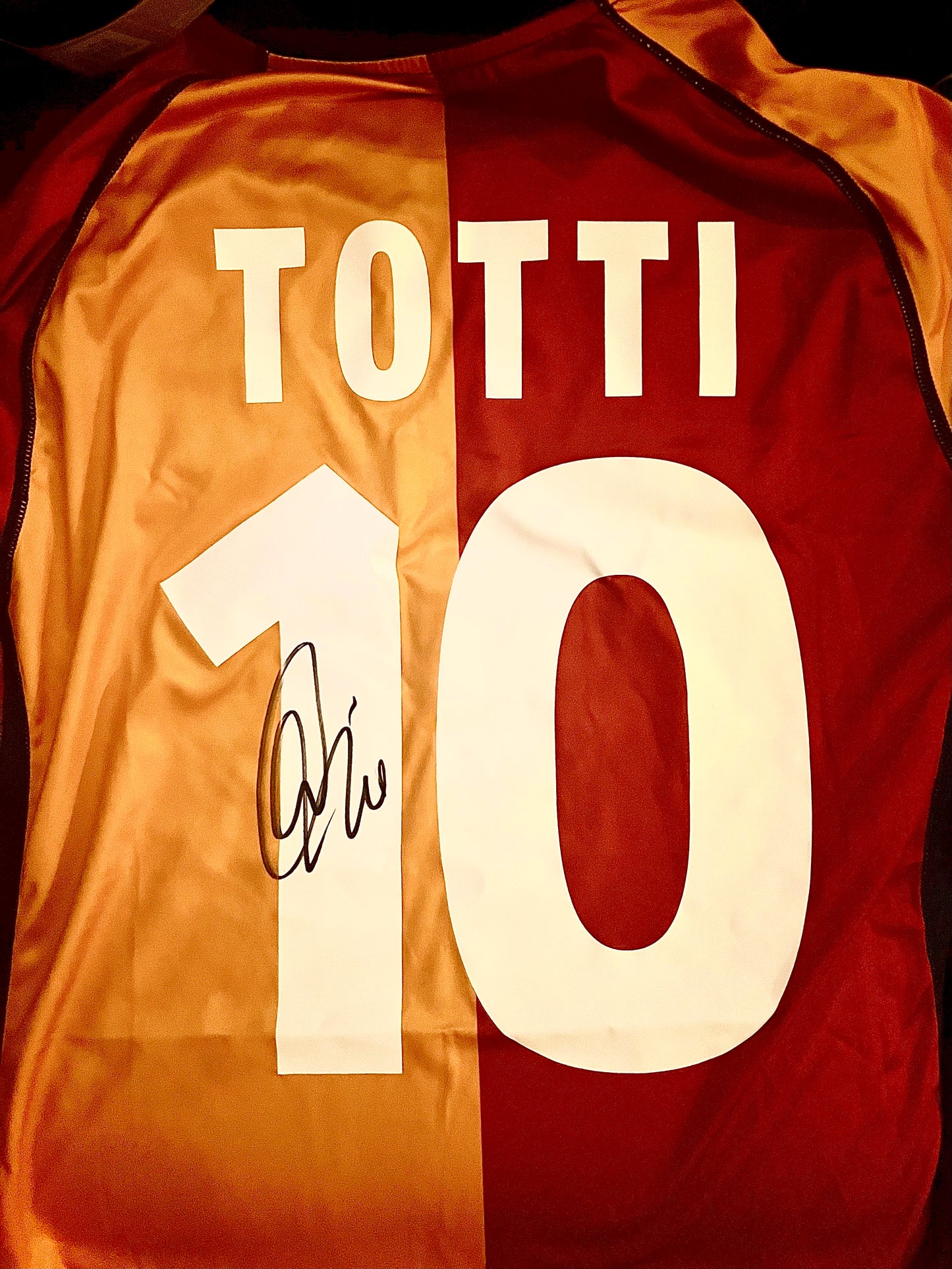Signed Francesco Totti Roma 2001/02 Home Shirt