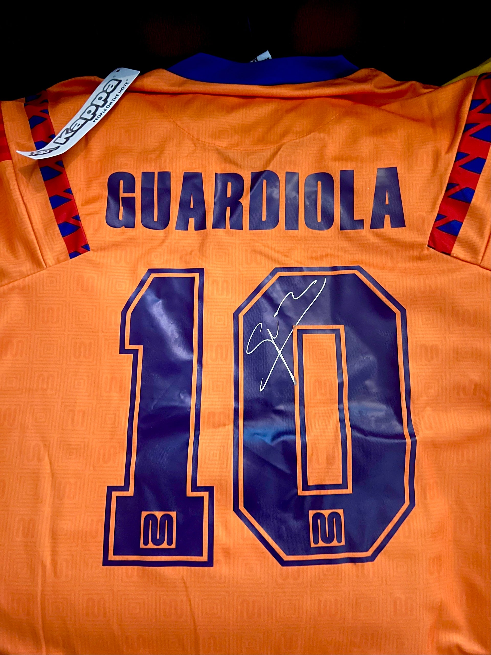Maillot Barca 1992-93 Kappa Dédicacé – Cruyff, Guardiola, Koeman, Stoichkov, Laudrup
