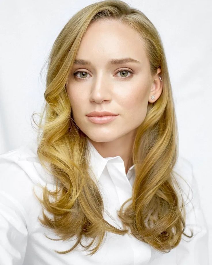 Signed Elena Rybakina Wilson Tennis Racket