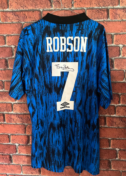 Signed Bryan Robson Manchester United 92/93 Away