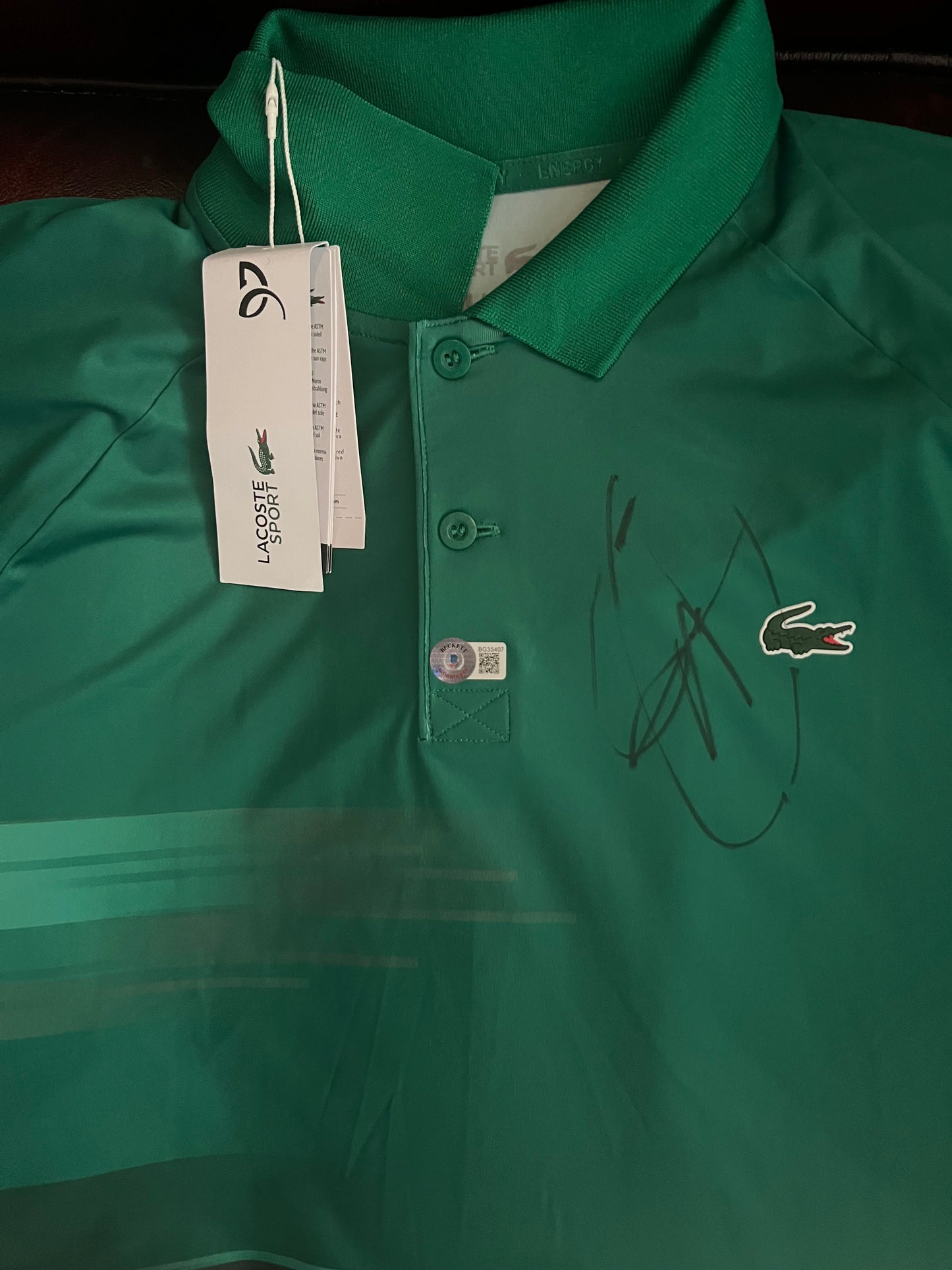 Signed Beckett Authenticated Novak Djokovic Lacoste Tennis T-Shirt